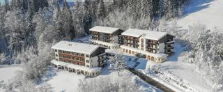 Oberstaufen MONDI Resort Außenanicht Winter