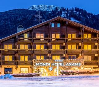 MONDI Hotel Axams im Winter 